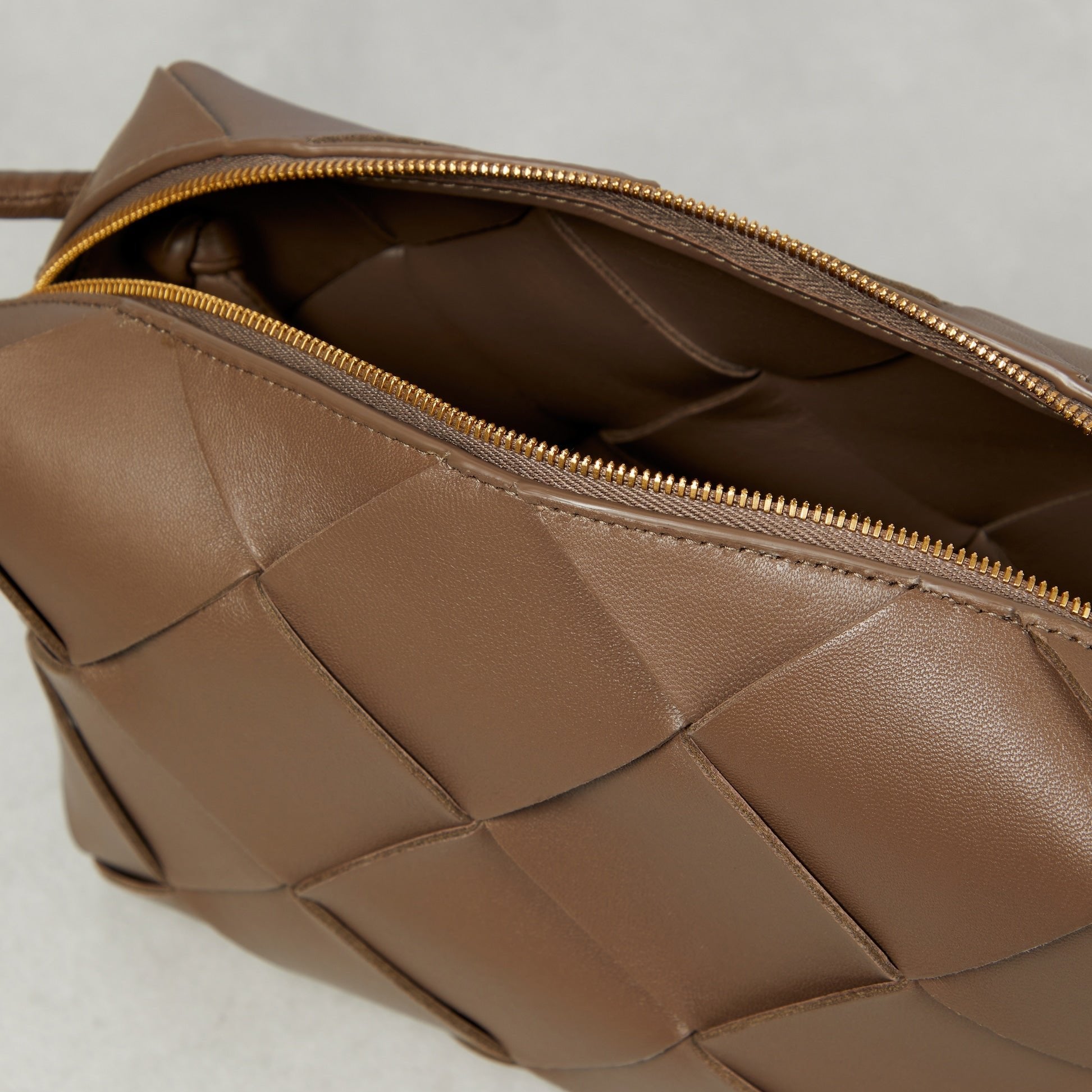 Wova crossbody bag