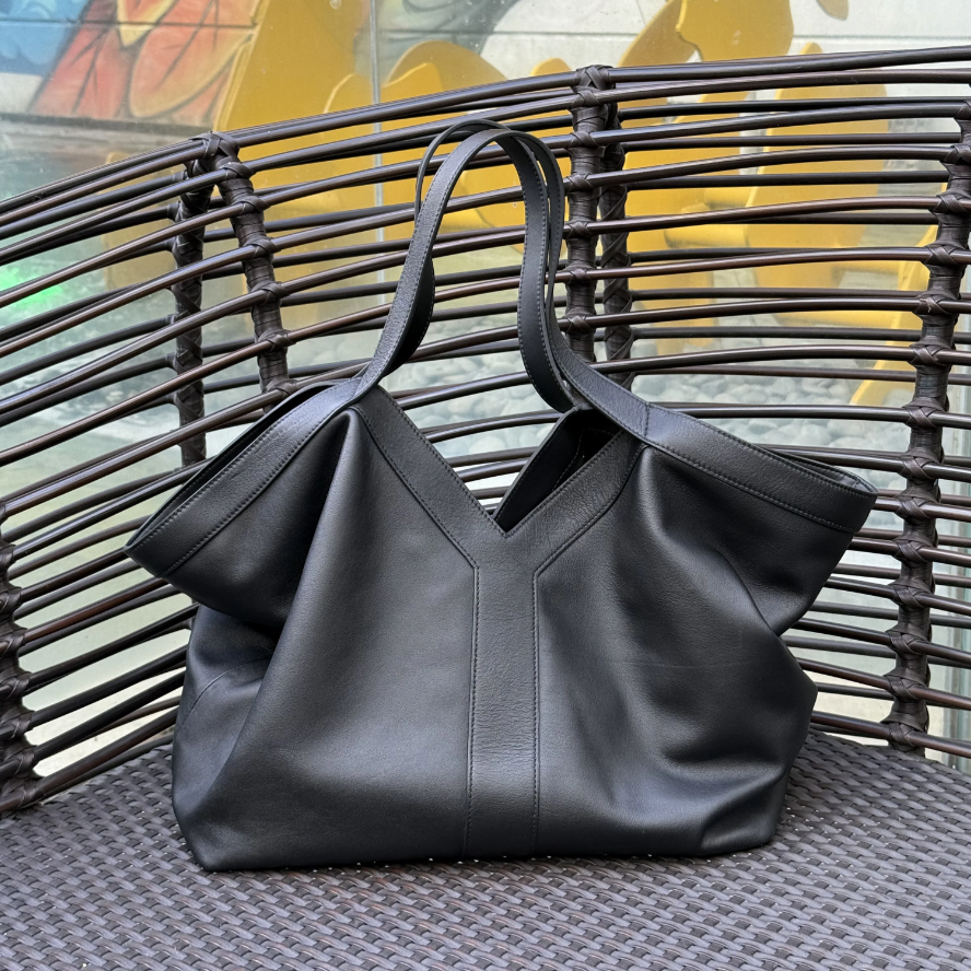 VG leather handbag