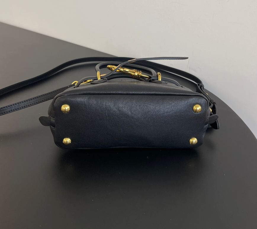 Aventure mini leather bag