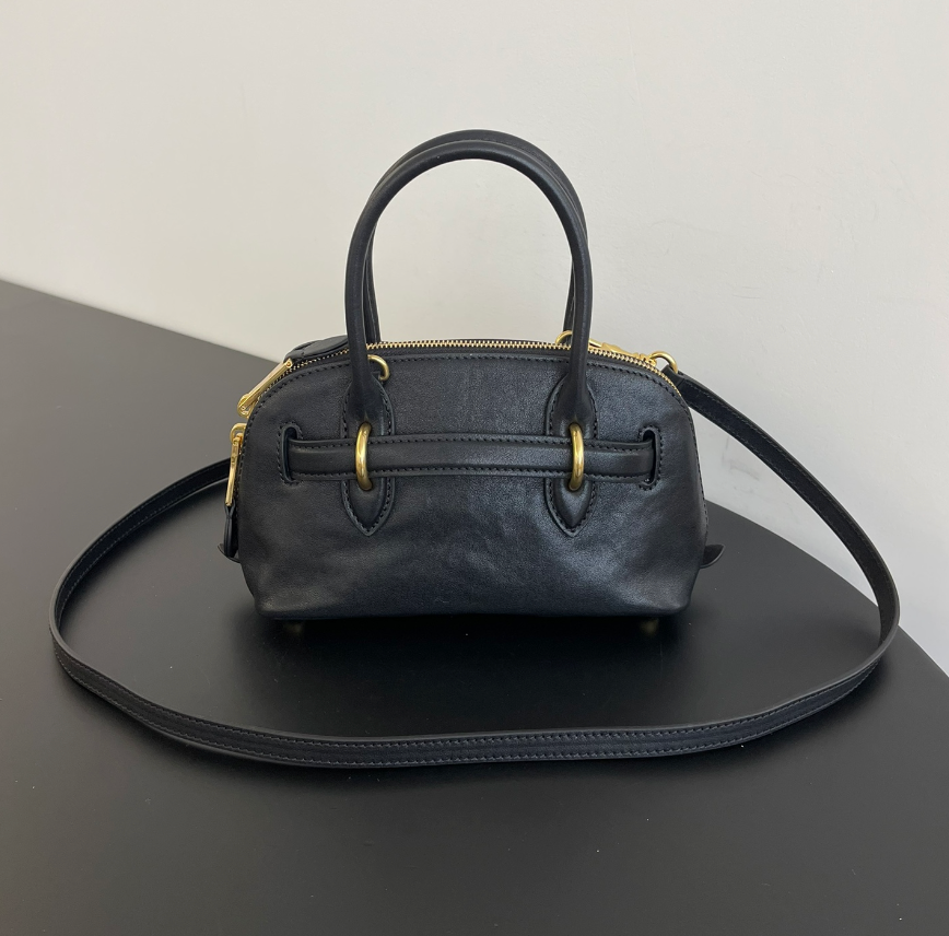 Aventure mini leather bag