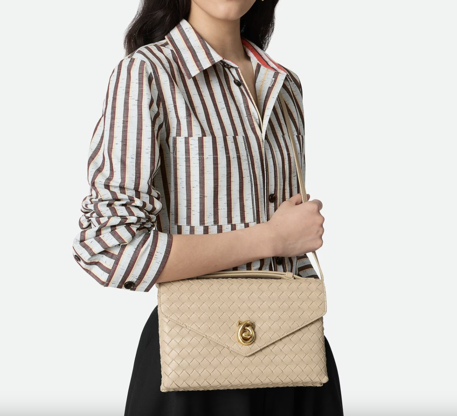 Intrecciato metal knot lock