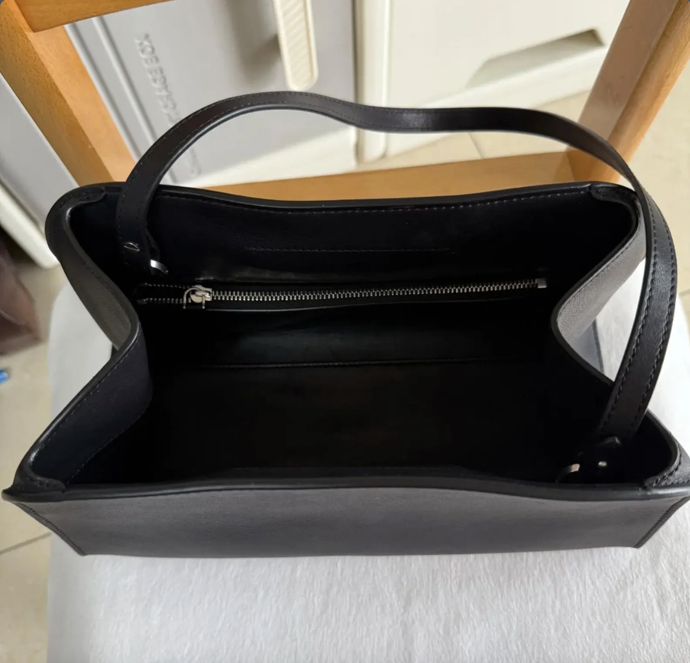 Peggy underarm tote