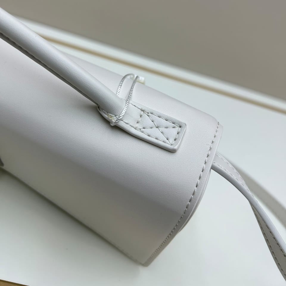 Nia Crossbody Bag