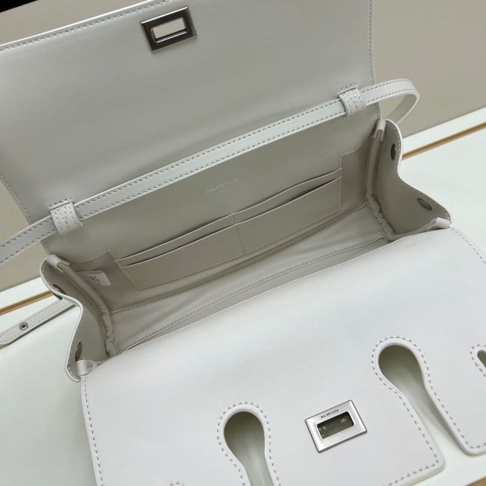 Nia Crossbody Bag