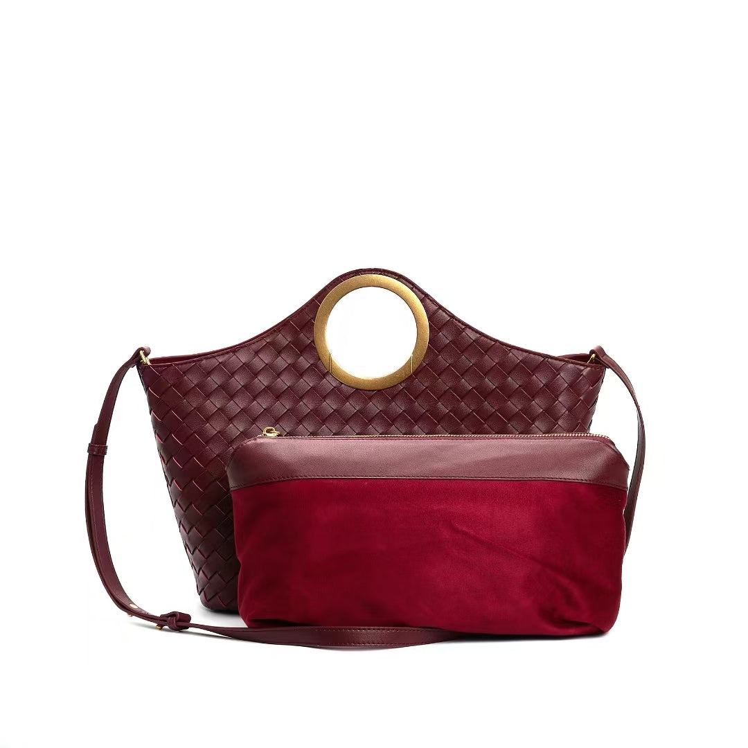 Intrecciato padded leather bag with magnetic bangle closure