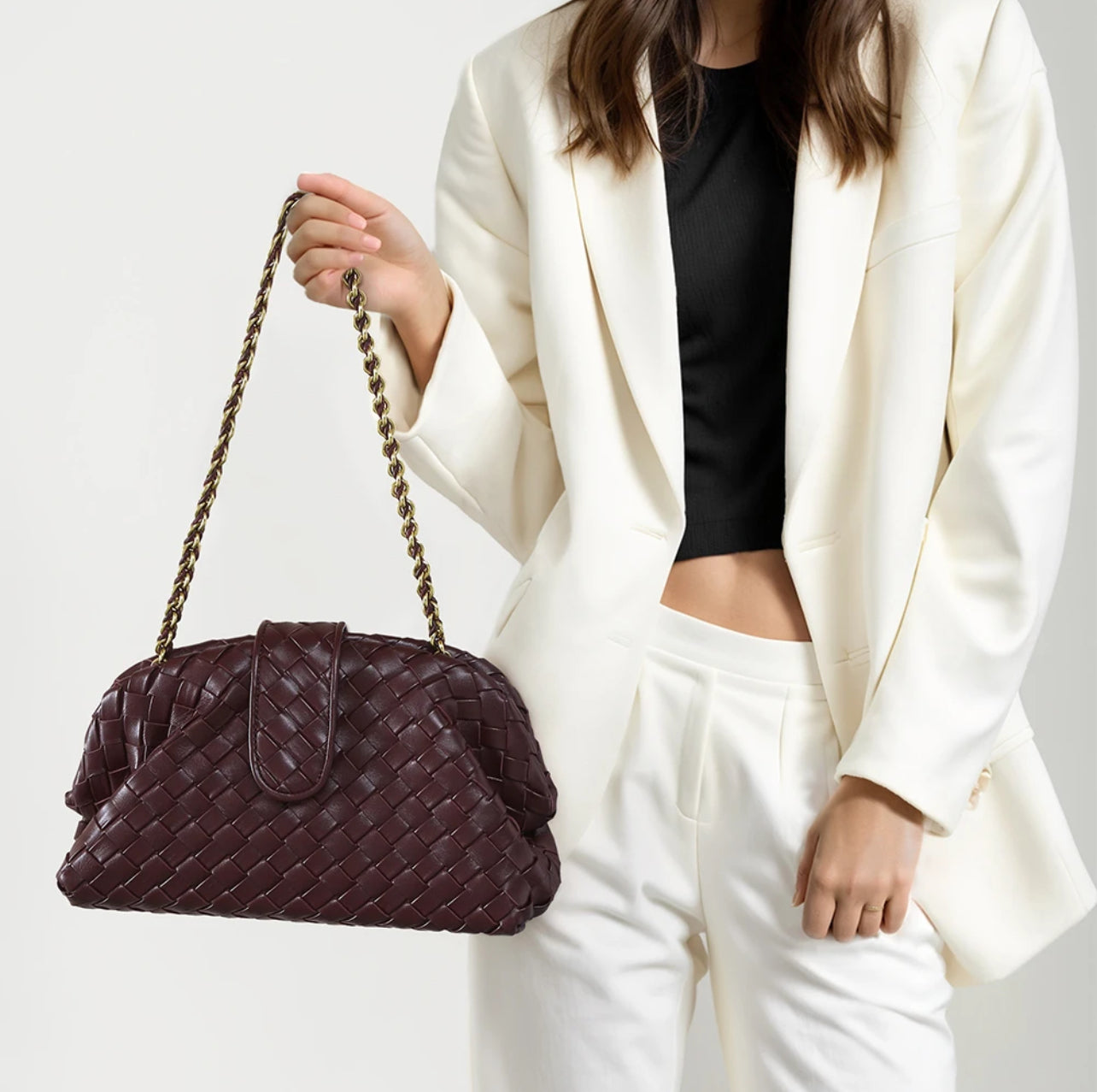Sophia woven Clutch