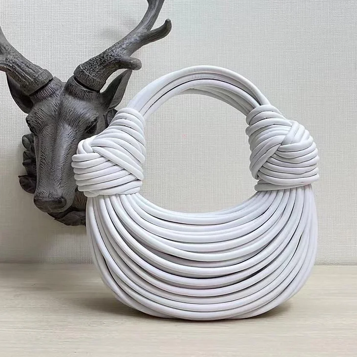 Double knot bag