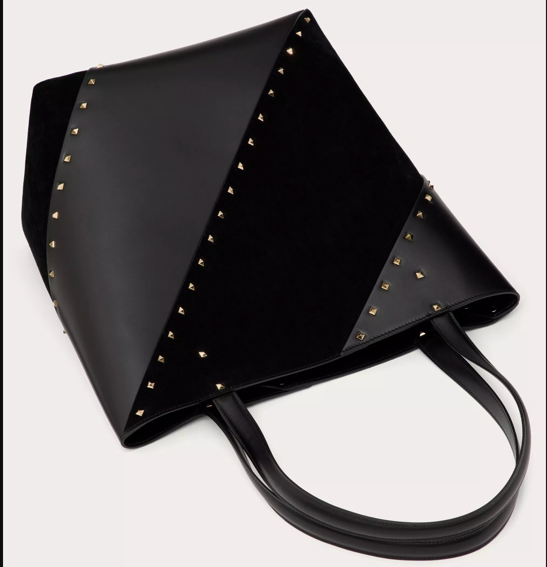 ROCKSTUD WISPY SHOPPING BAG IN CALFSKIN