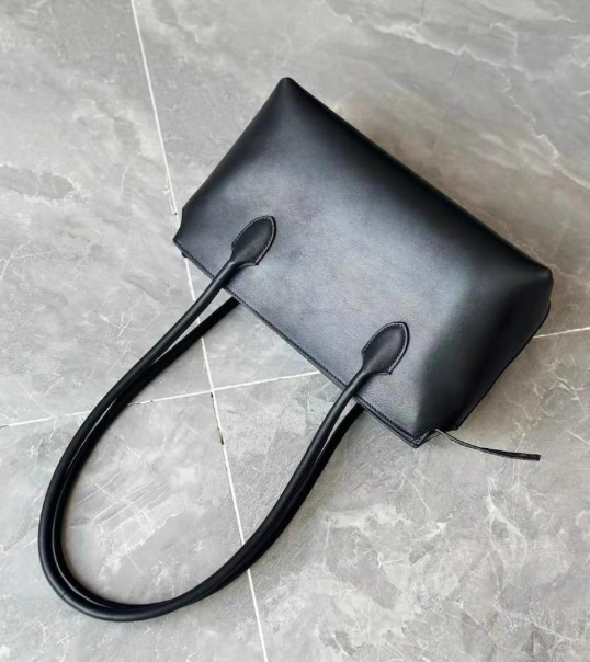 Dina long strap underarm bag