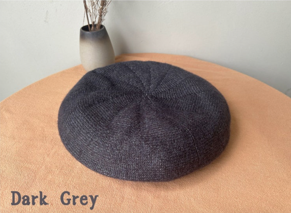 Slouchy loose beret