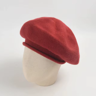 Slouchy loose beret